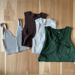 Aerie Cropped Hot Tops! Selling as a pack - Size Small